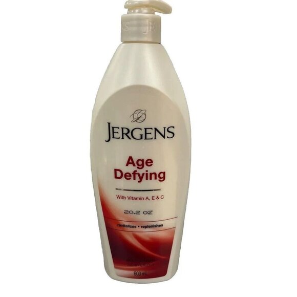 Jergens Age Defying Multi-Vitamin Moisturizer Pump Bottle Lotion 20.3 oz. - Picture 3 of 3